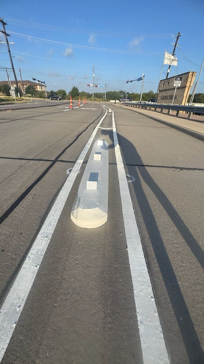 Route photo 3: North Concrete Barrier 3, Tire Marks