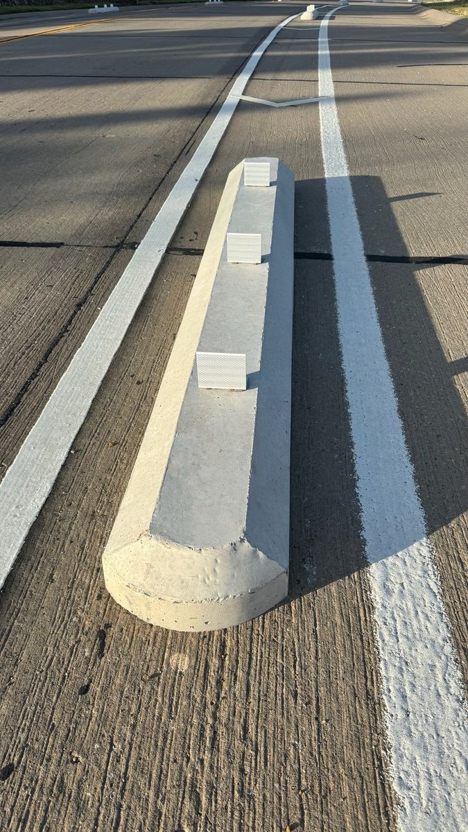 Route photo 34: North Concrete Barrier 22, No visible damage