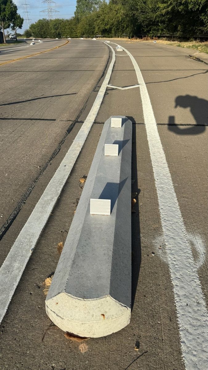 Route photo 65: North Concrete Barrier 37, Tire Marks