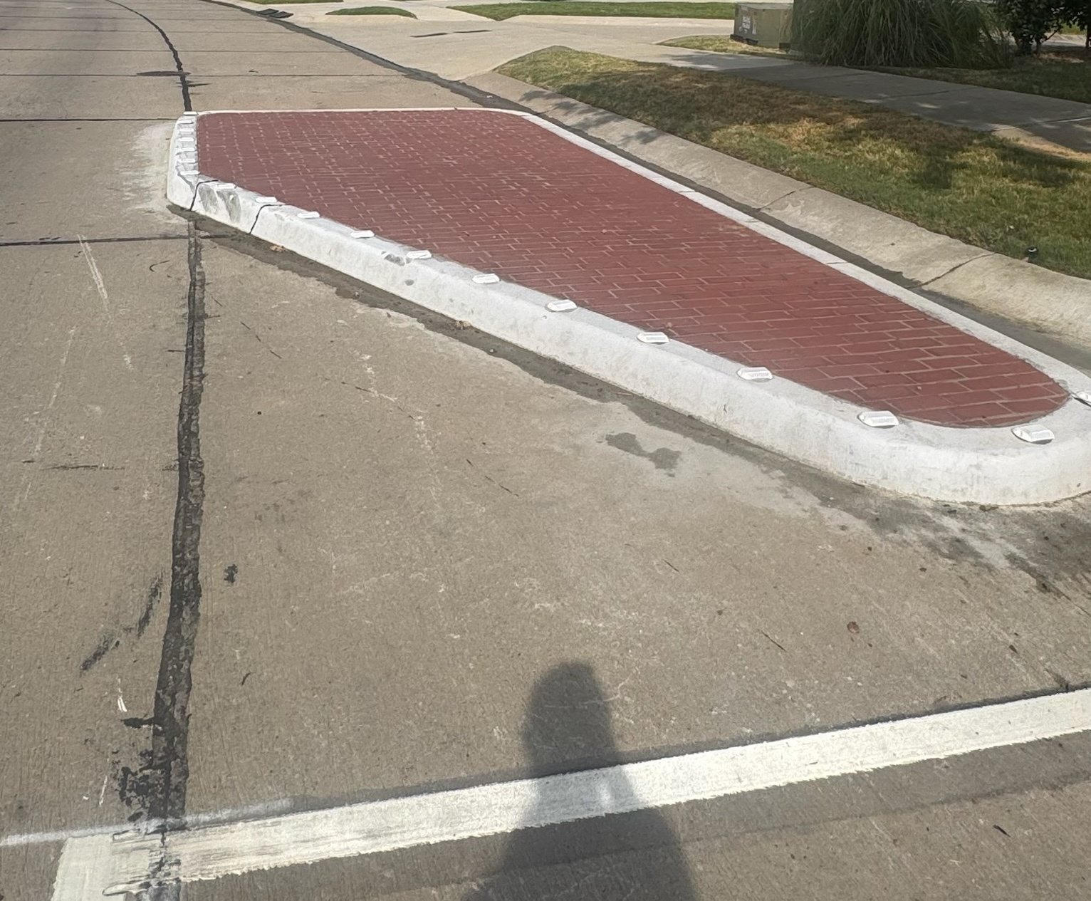Route photo 75: North Bump Out 1, Tire Marks